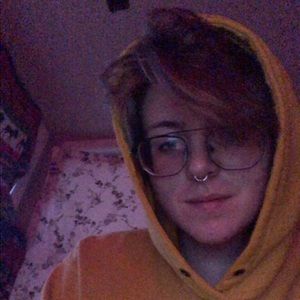 Meet your Posher, Katelyn